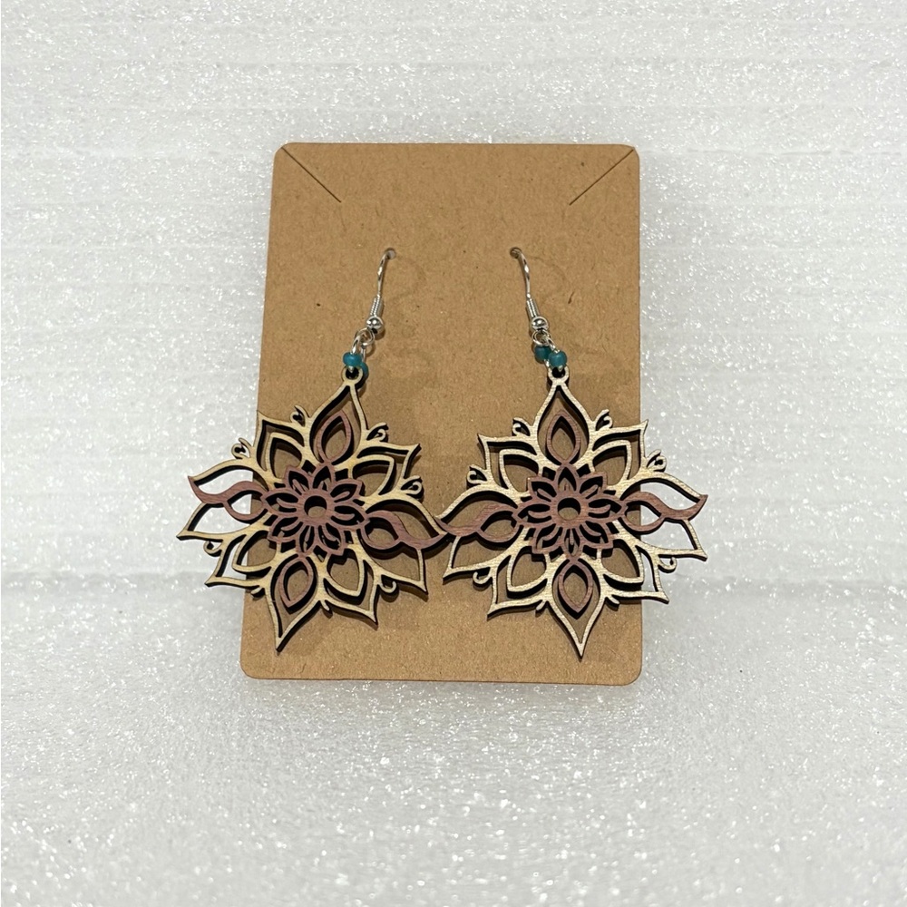 Floral Wooden Earrings hand made - Picture 2 of 2